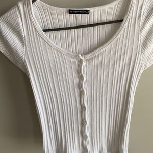 Brandy melville zelly top